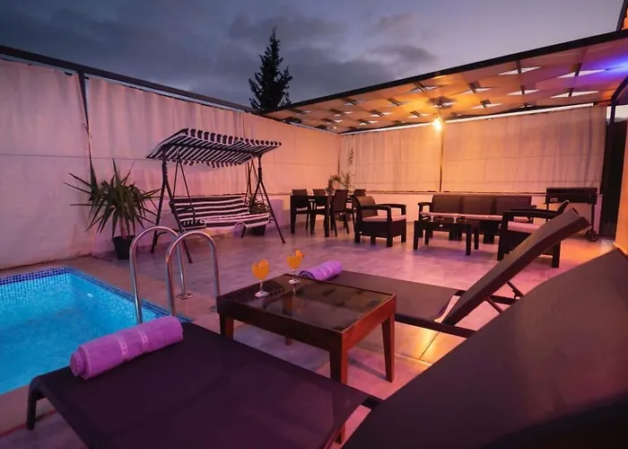 Willa Patara 2 Bedroom Secluded With Private Pool Hot Tub *