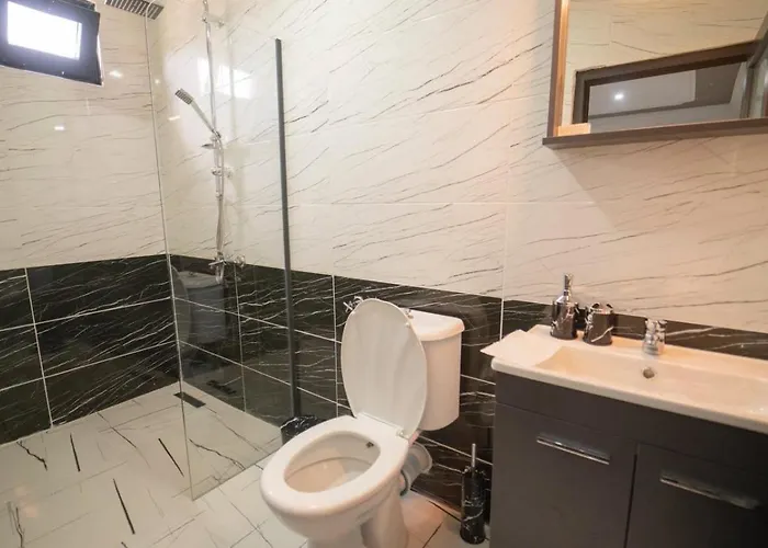 Patara 2 Bedroom Secluded With Private Pool Hot Tub *