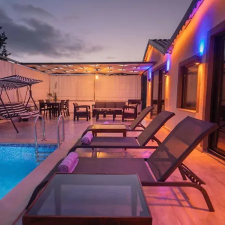 Patara 2 Bedroom Secluded With Private Pool Hot Tub 别墅 卡尔坎