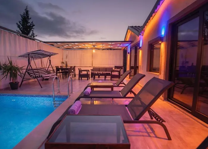 Patara 2 Bedroom Secluded With Private Pool Hot Tub Vila Kalkan