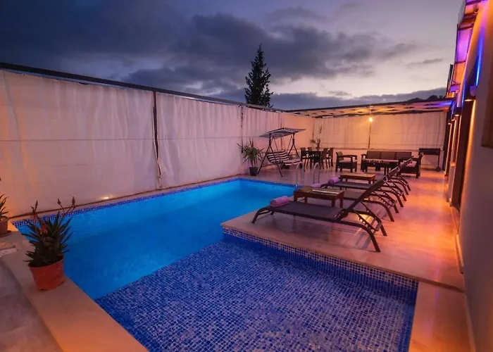 Vila Patara 2 Bedroom Secluded With Private Pool Hot Tub Kalkan